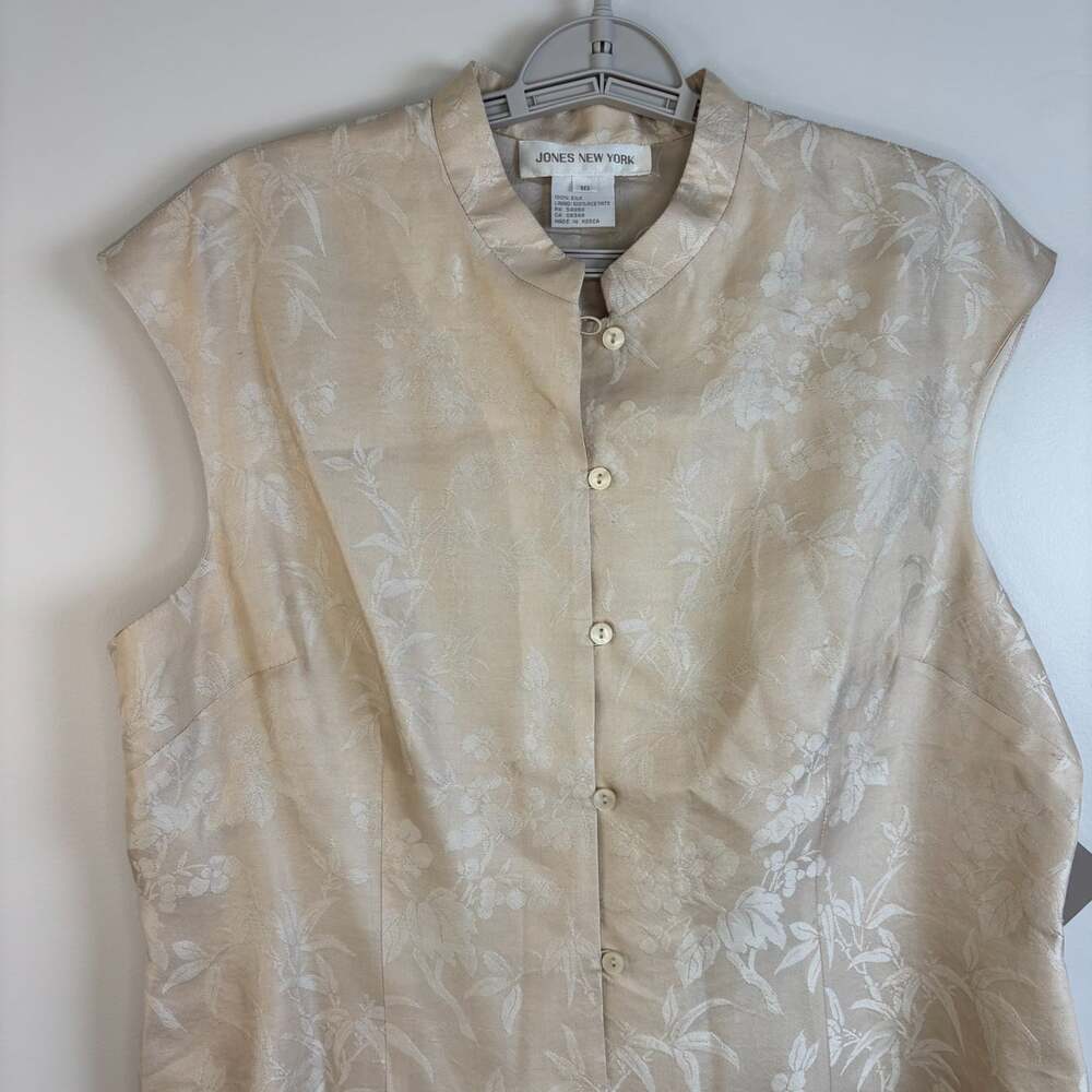 Jones New York NEW 100% sandwashed silk button up women 16 tan floral mandarin